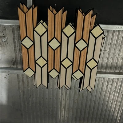 Custom Art Imnaqqax Bord akustiku, Panew tal-ħajt tal-Polyester tal-mudell ġeometriku li jassorbi l-ħoss għall-Uffiċċju tal-Lukanda